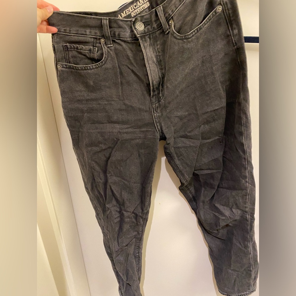 American Eagle, Black Mom Jeans, Short size 4